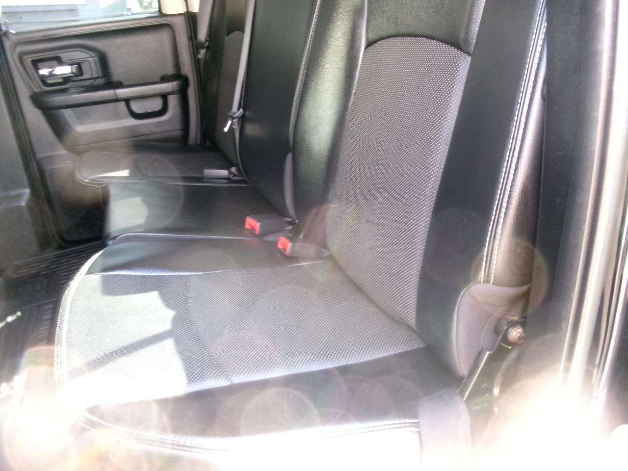 RAM 1500 Sport Quad Cab 4WD 2013