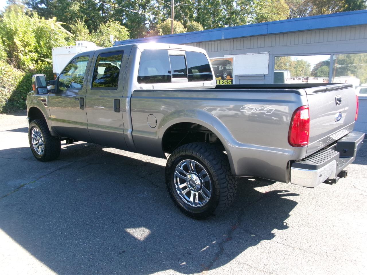 Ford F-250 SD XLT Crew Cab 4WD 2009