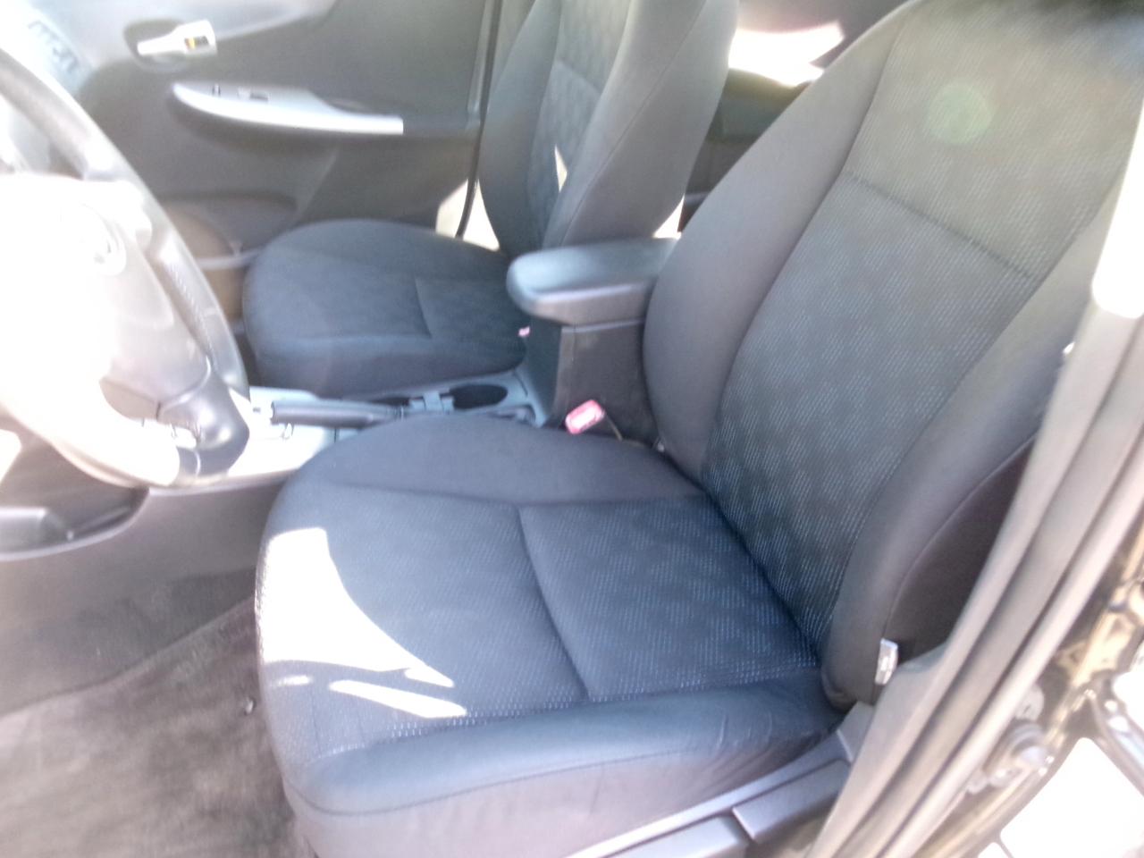 Toyota Corolla S 4-Speed AT 2010
