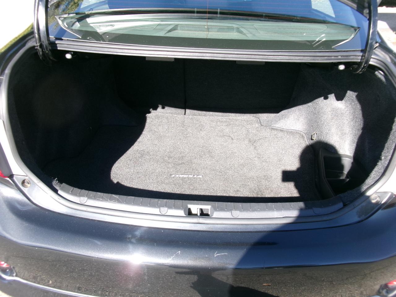 Toyota Corolla S 4-Speed AT 2010