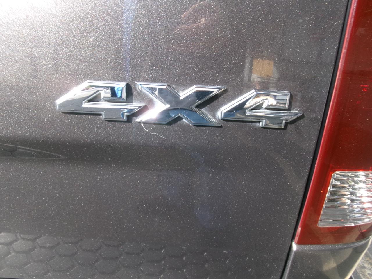 RAM 1500 Tradesman Quad Cab 4WD 2014