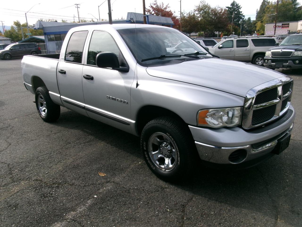 Dodge Ram 1500 Quad Cab Short Bed 4WD 2002
