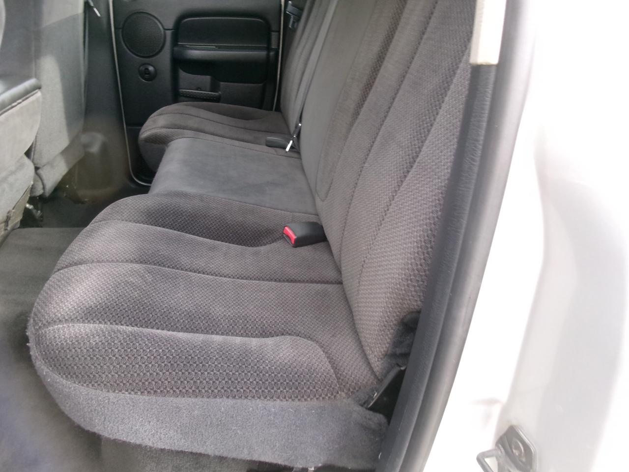 Dodge Ram 1500 Quad Cab Short Bed 4WD 2002