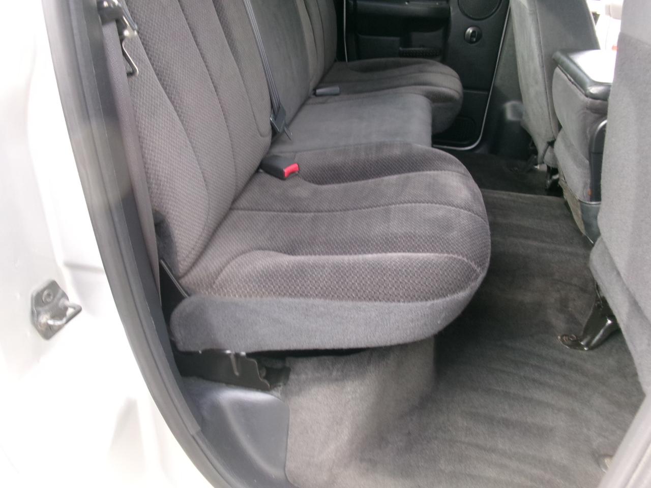 Dodge Ram 1500 Quad Cab Short Bed 4WD 2002