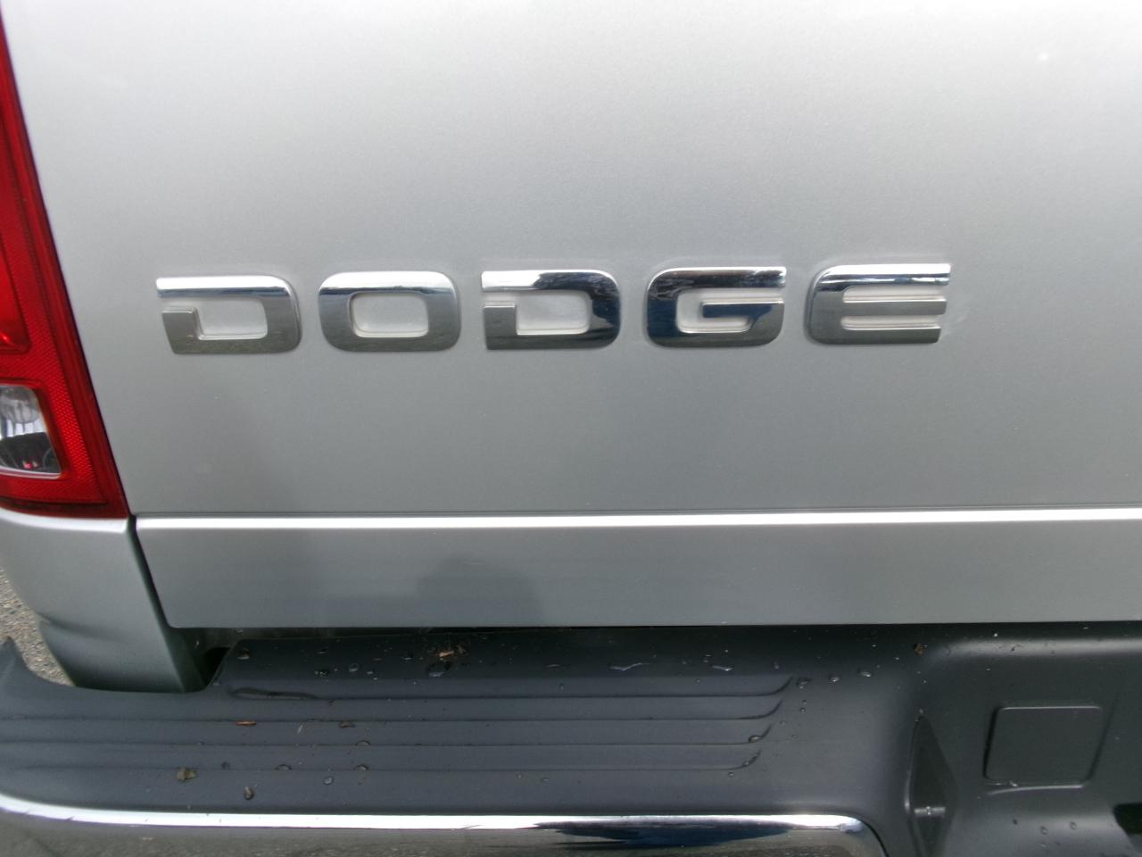 Dodge Ram 1500 Quad Cab Short Bed 4WD 2002