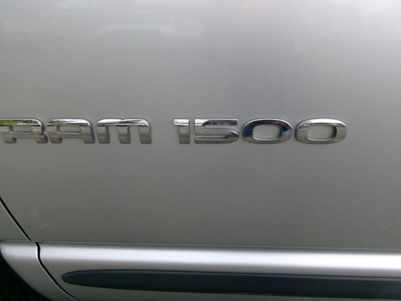 Dodge Ram 1500 Quad Cab Short Bed 4WD 2002
