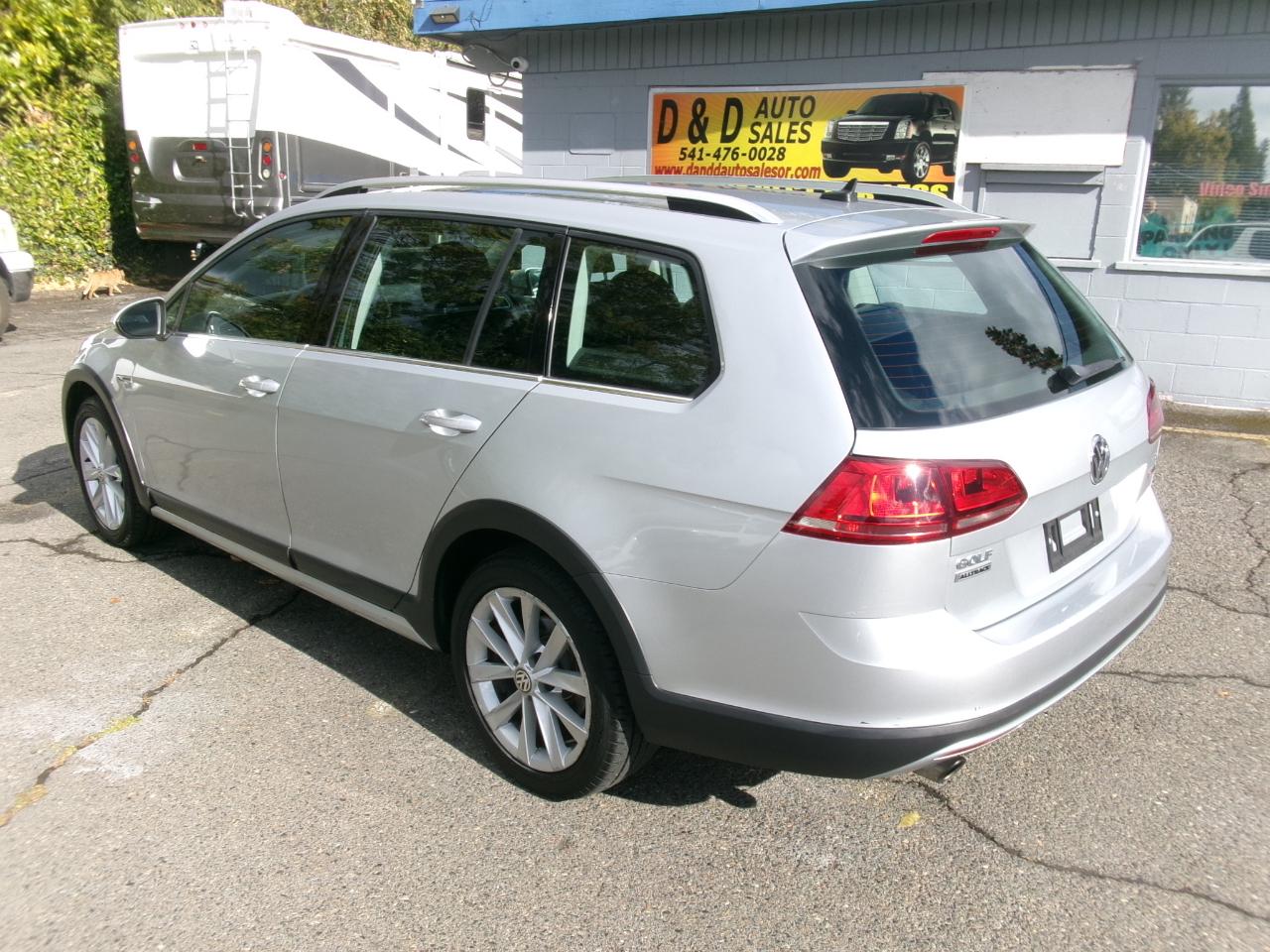 Volkswagen Golf Alltrack TSI S 6A 2017