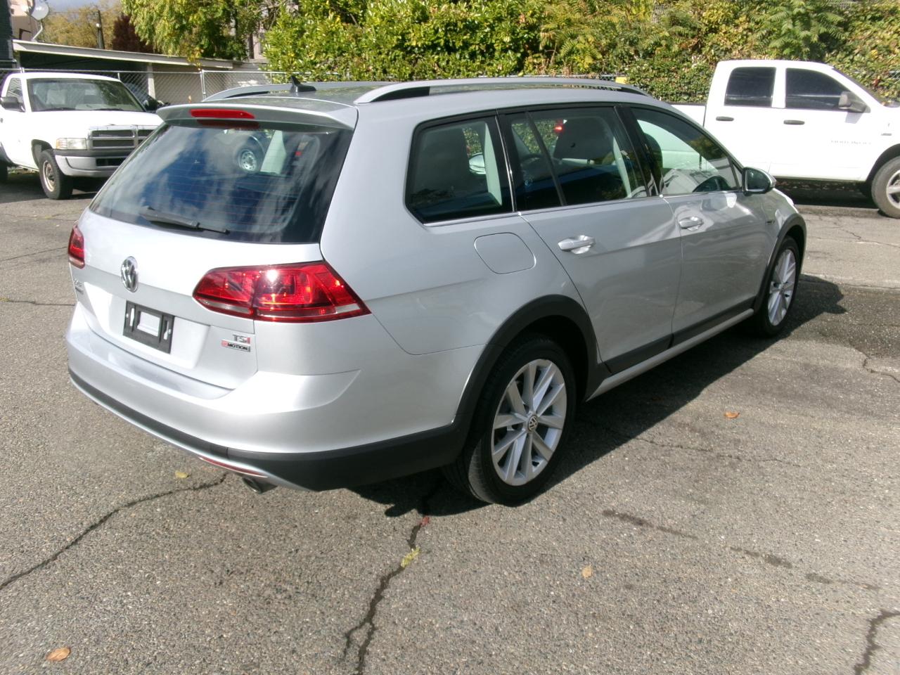 Volkswagen Golf Alltrack TSI S 6A 2017