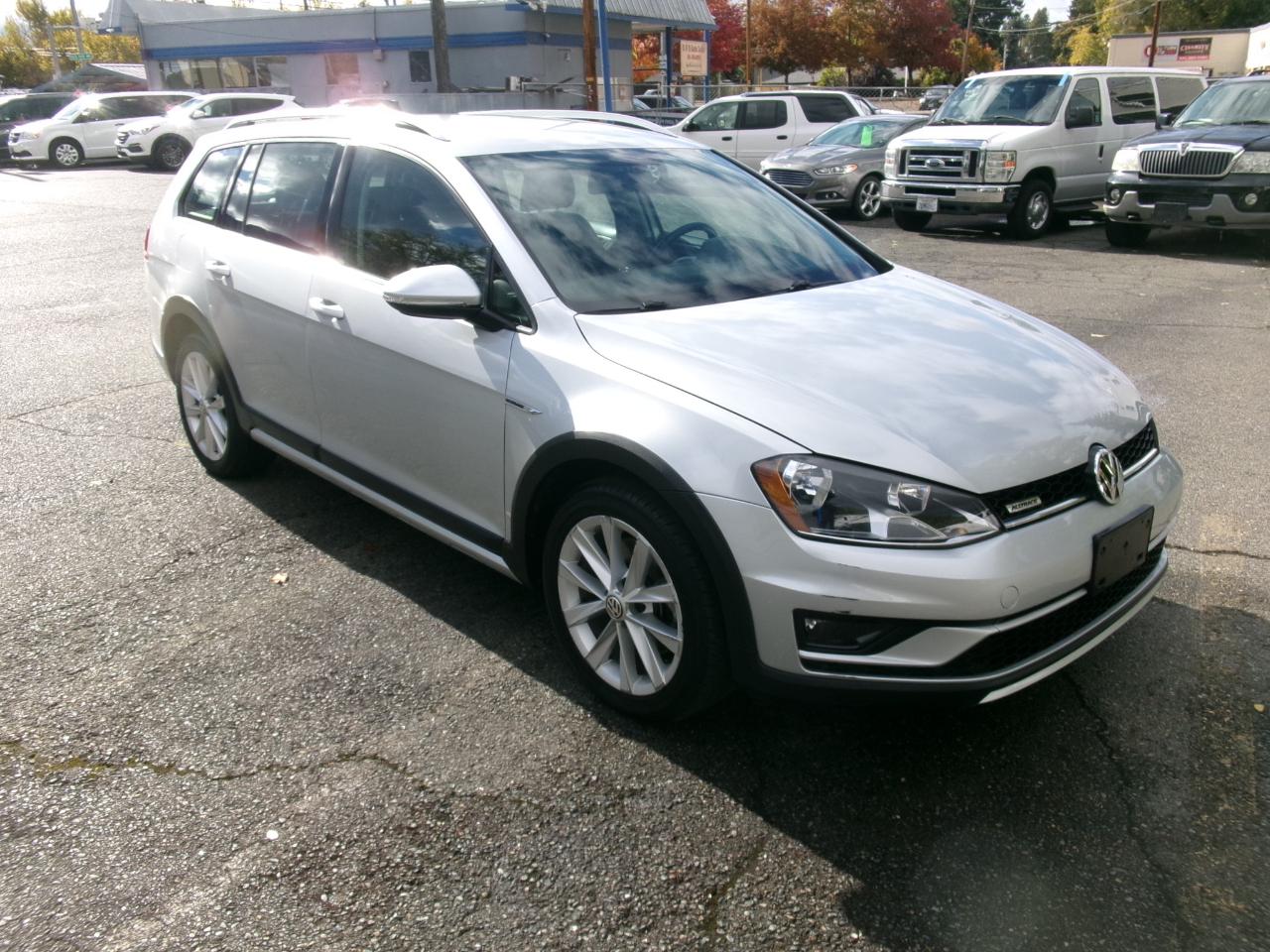 Volkswagen Golf Alltrack TSI S 6A 2017