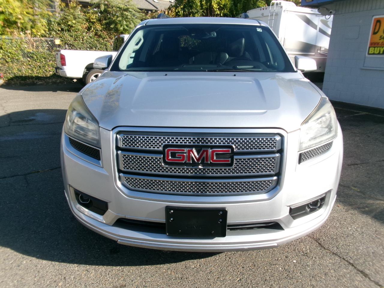 GMC Acadia Denali 2015