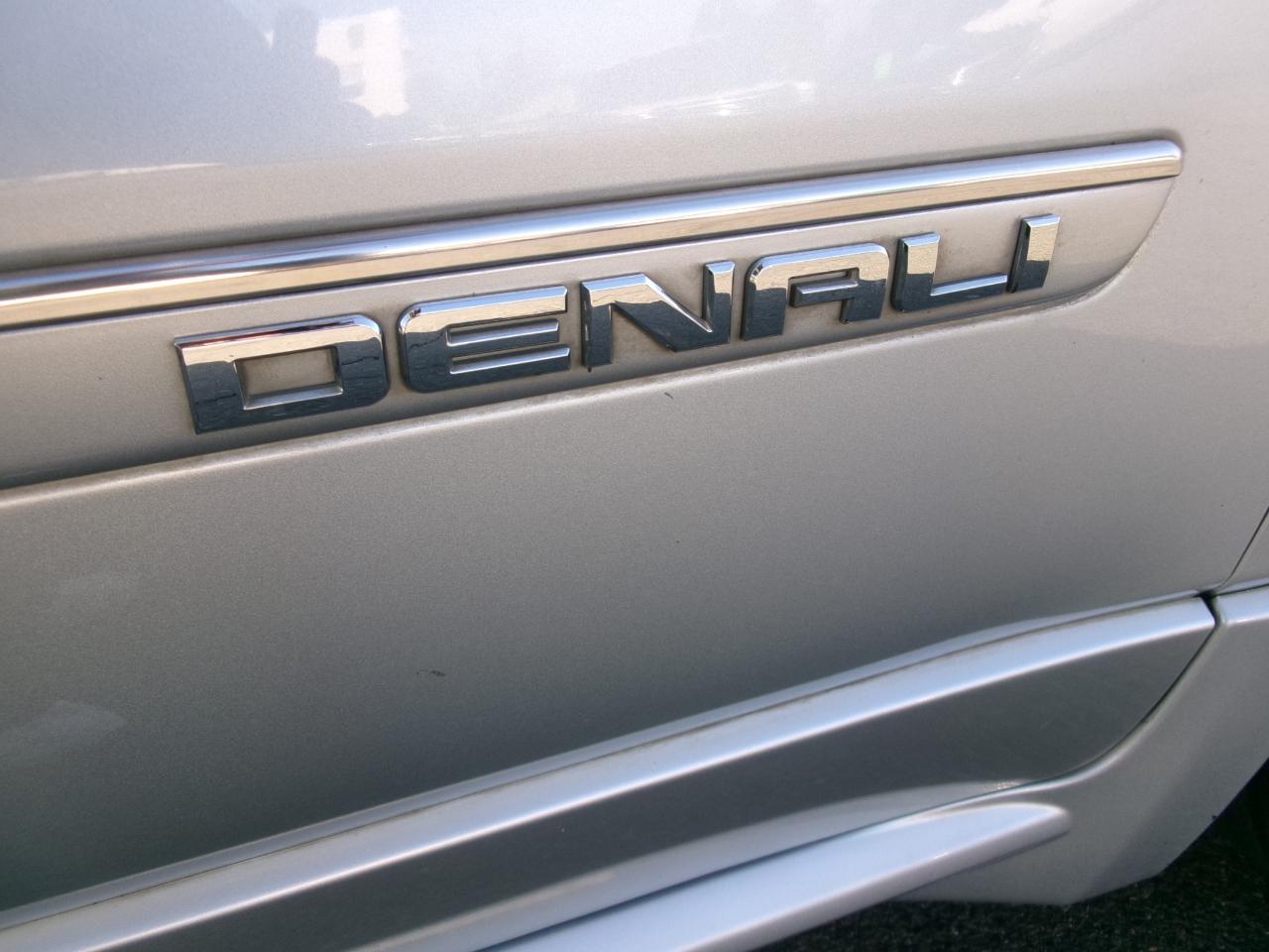 GMC Acadia Denali 2015
