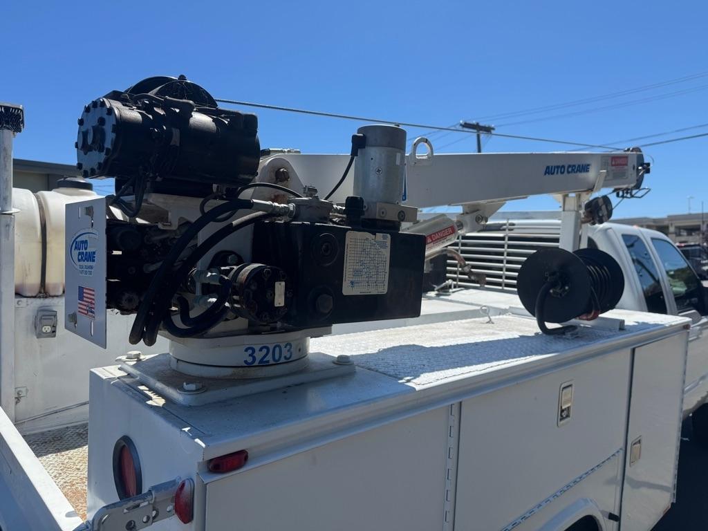 2015 Ford F-350 Super Duty Chassis Cab XL - Photo 12