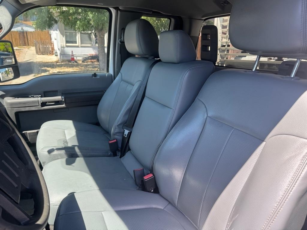 2015 Ford F-350 Super Duty Chassis Cab XL - Photo 18
