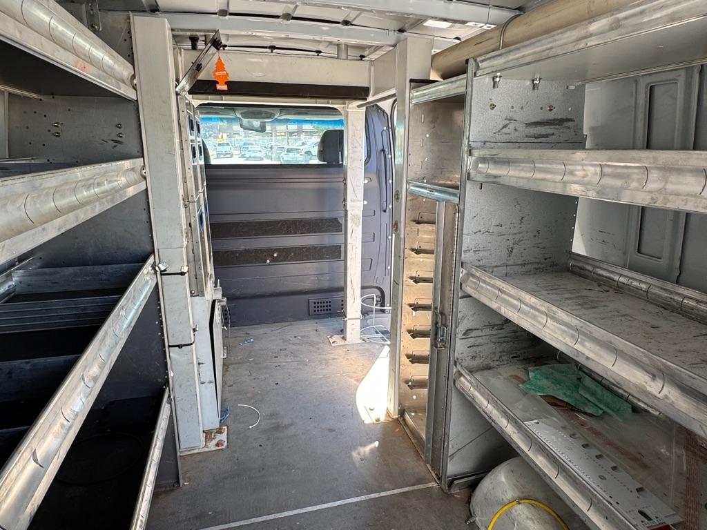 Mercedes-Benz Sprinter  2013