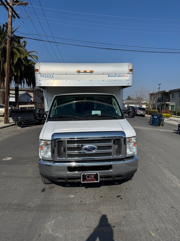 Ford Econoline  2017