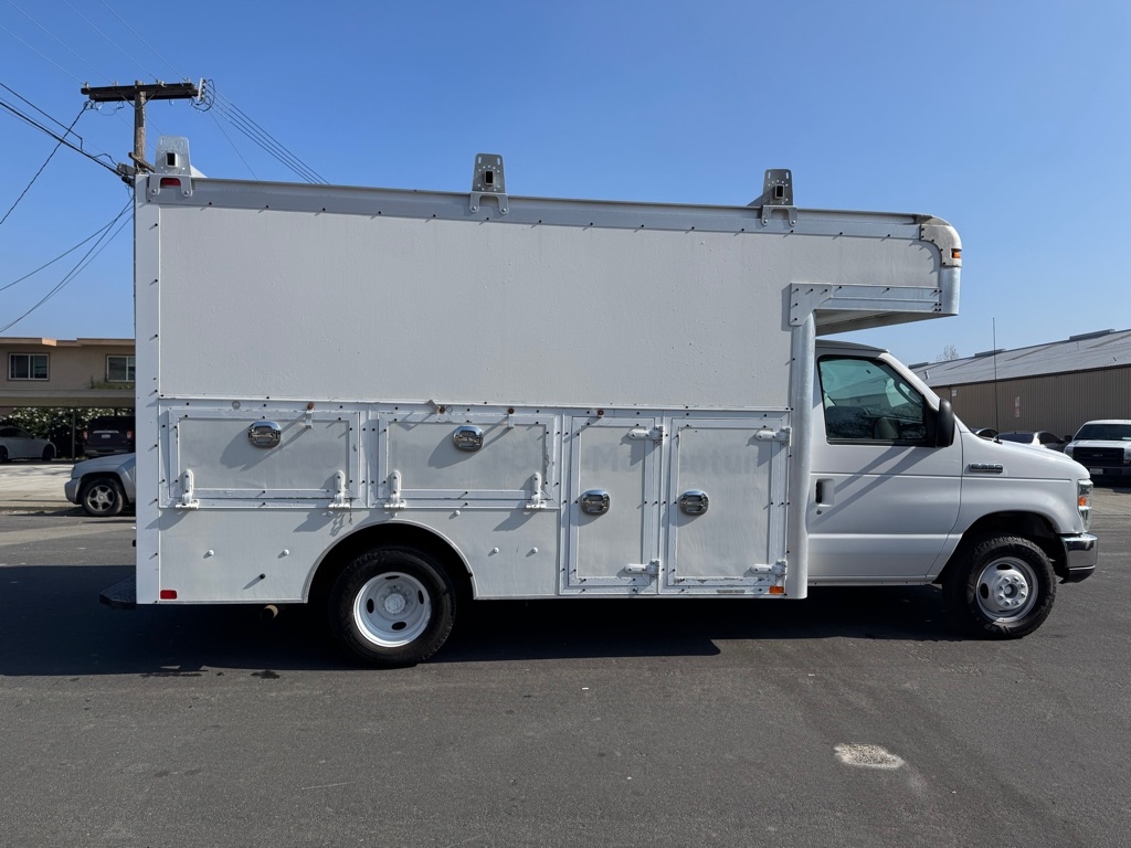 Ford Econoline  2017