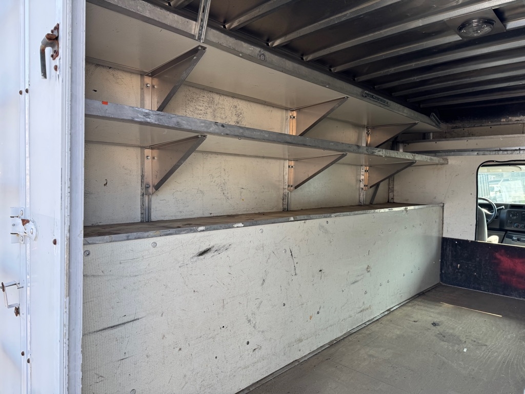 Ford Econoline  2017