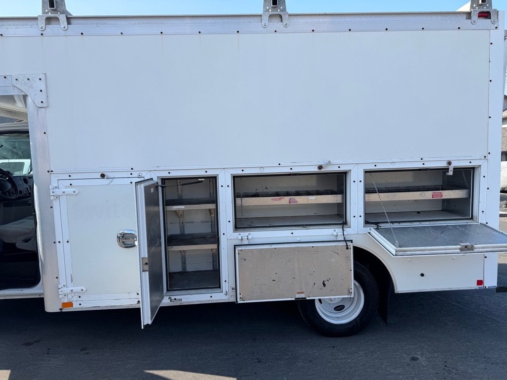 Ford Econoline  2017