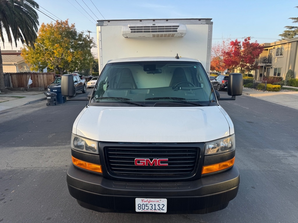 GMC Savana  2019