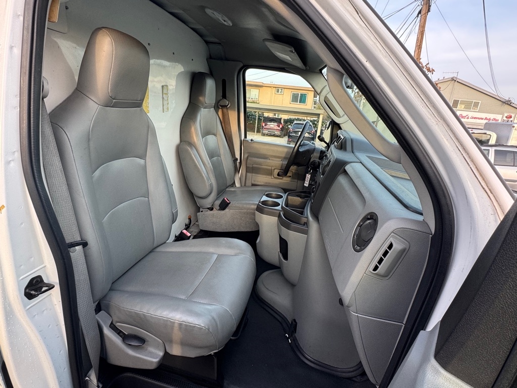 Ford Econoline  2012