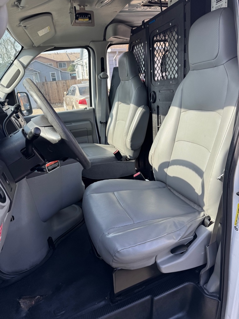 Ford Econoline  2012