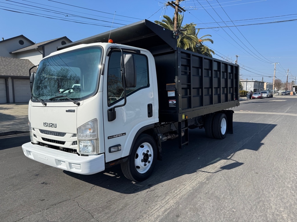 Isuzu NPR HD  2018