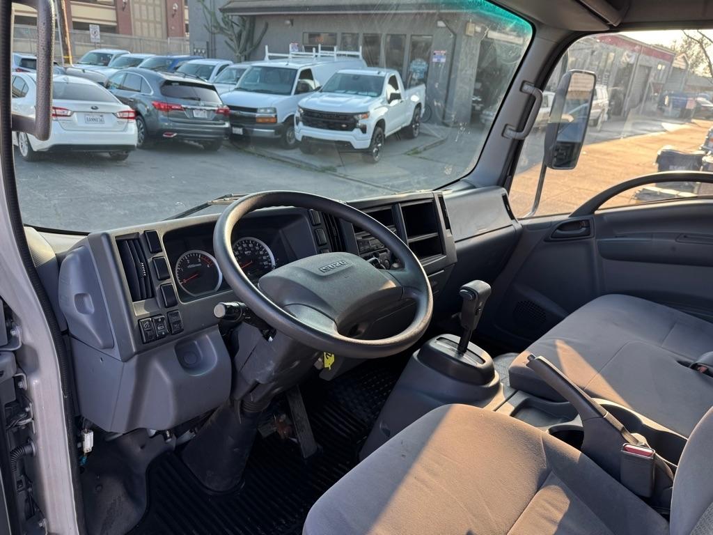 Isuzu NQR  2018
