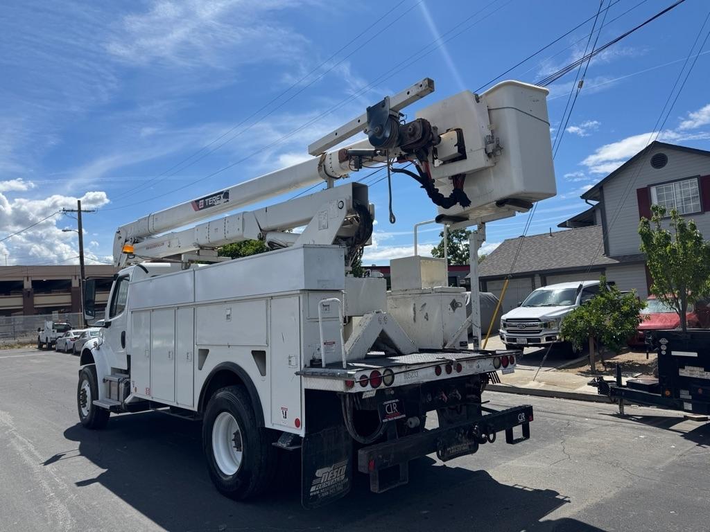 Freightliner M2-106  2018