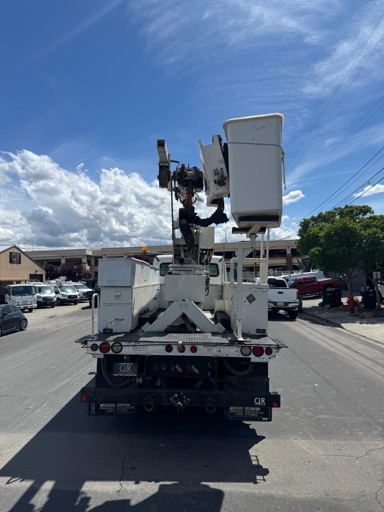 Freightliner M2-106  2018