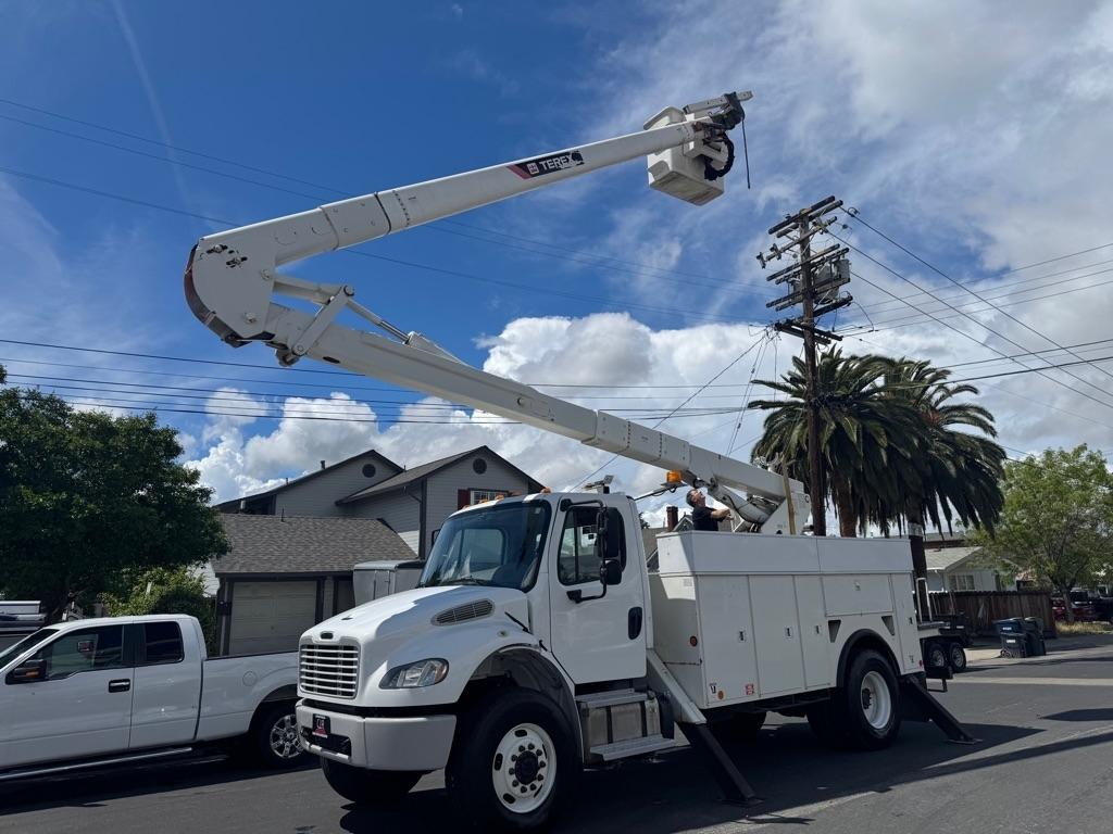 Freightliner M2-106  2018