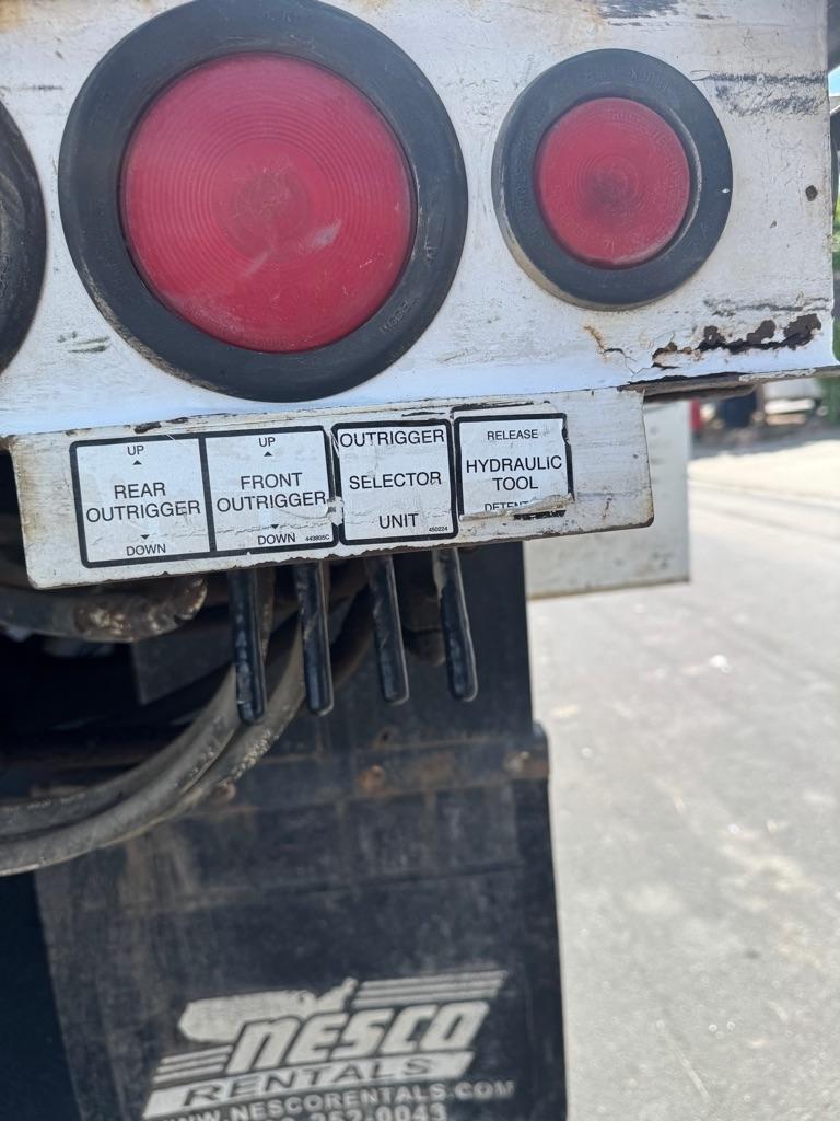 Freightliner M2-106  2018