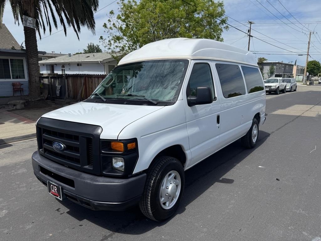 Ford Econoline  2008
