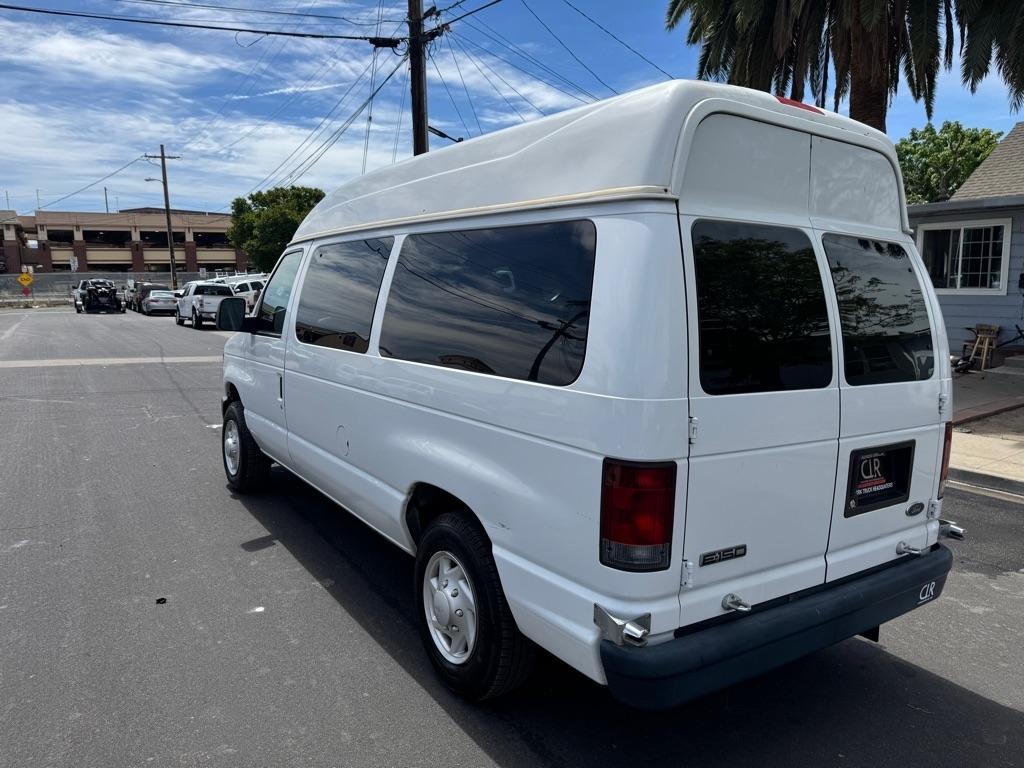 Ford Econoline  2008
