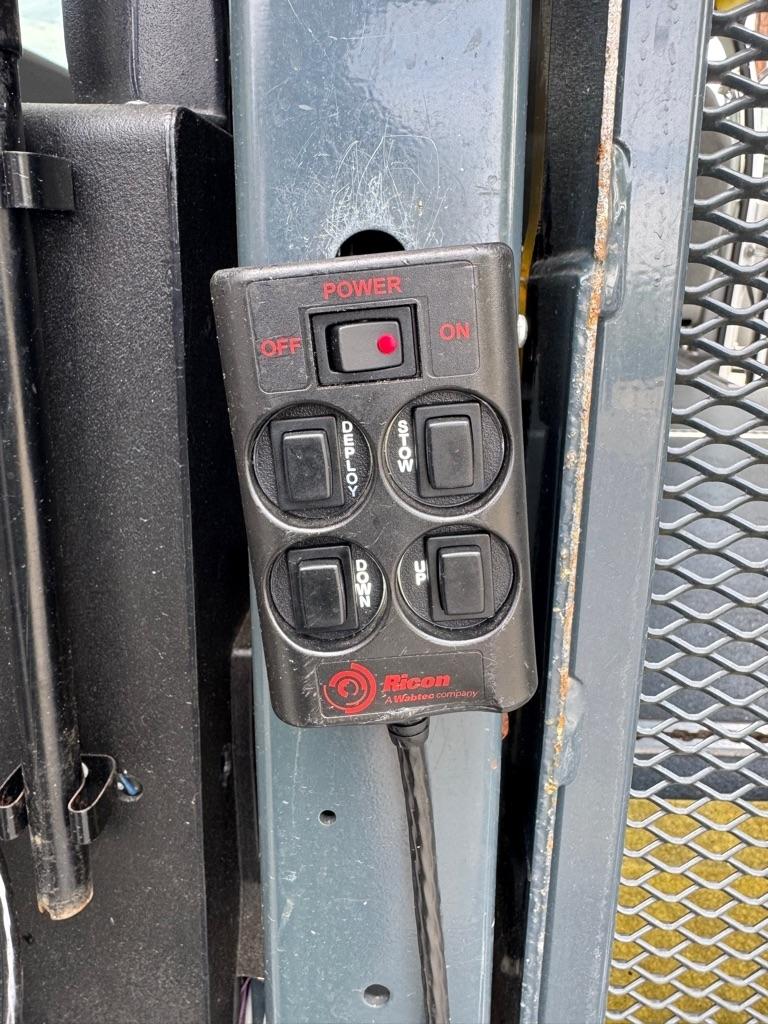 Ford Econoline  2008