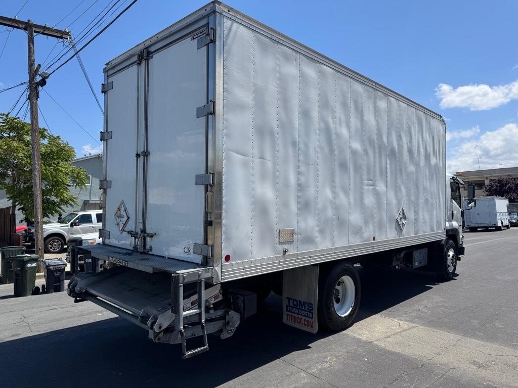 Isuzu Trucks FTR  2019