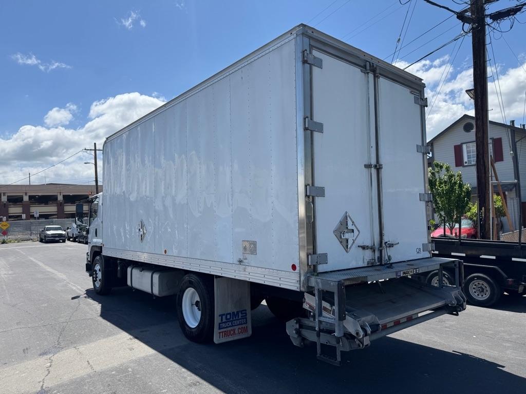 Isuzu Trucks FTR  2019