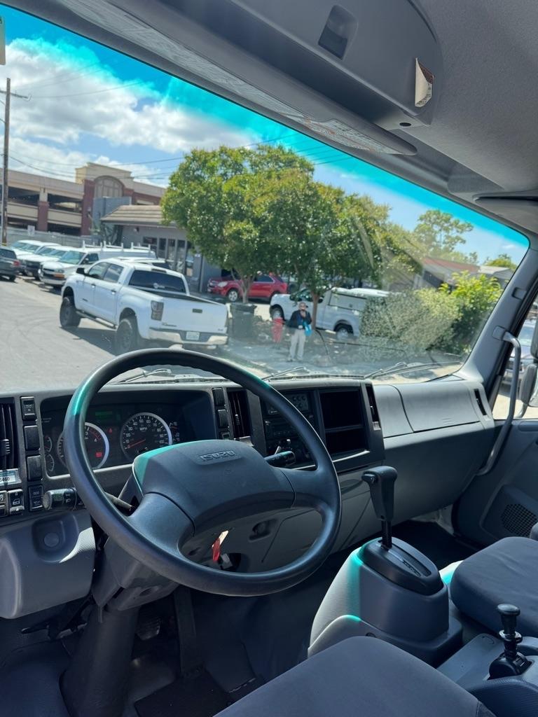 Isuzu Trucks FTR  2019