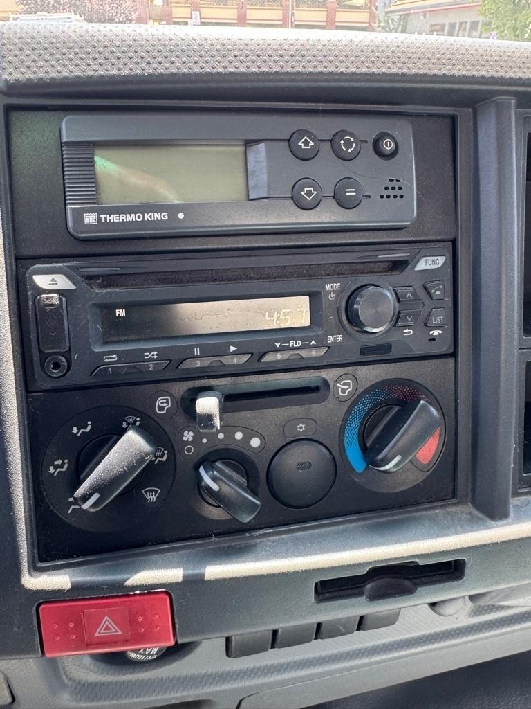 Isuzu Trucks FTR  2019