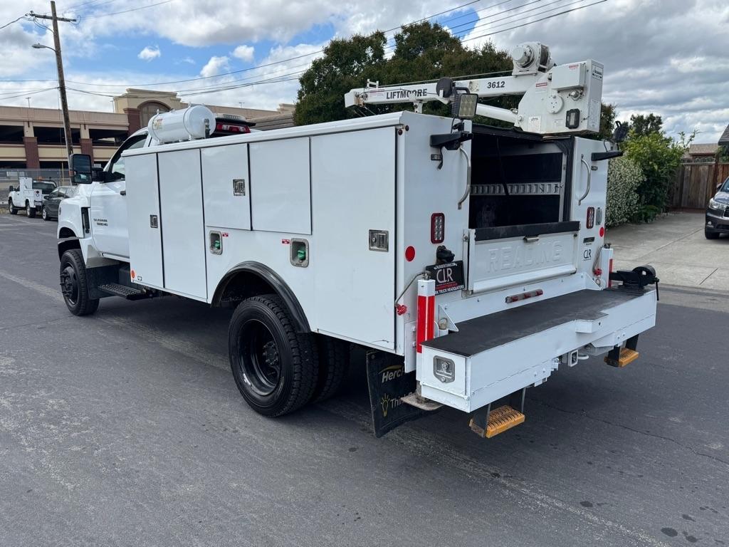 Chevrolet Silverado Medium Duty  2022