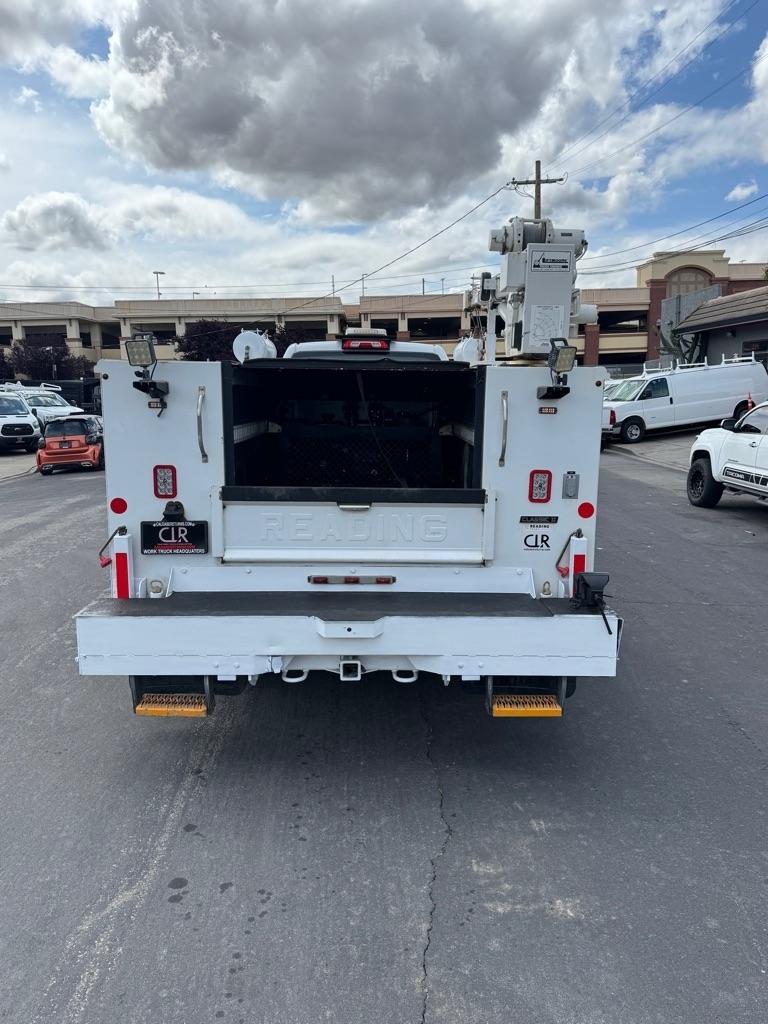 Chevrolet Silverado Medium Duty  2022