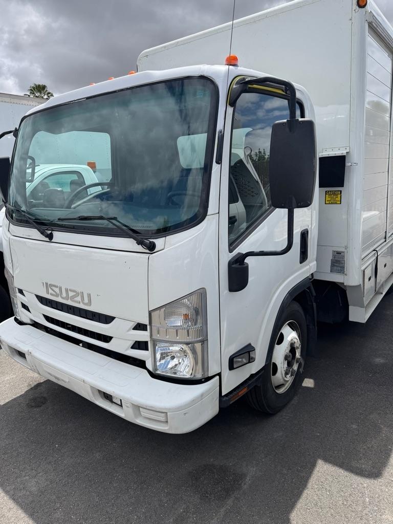 Isuzu NQR  2016