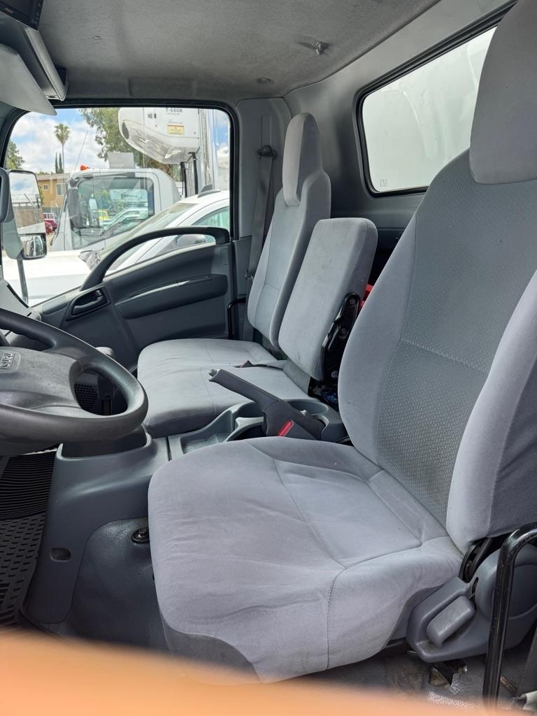 Isuzu NQR  2016
