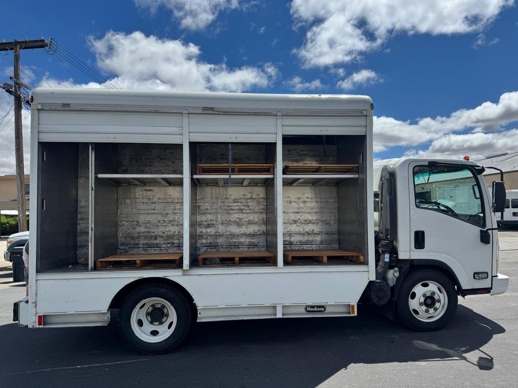 Isuzu NQR  2016