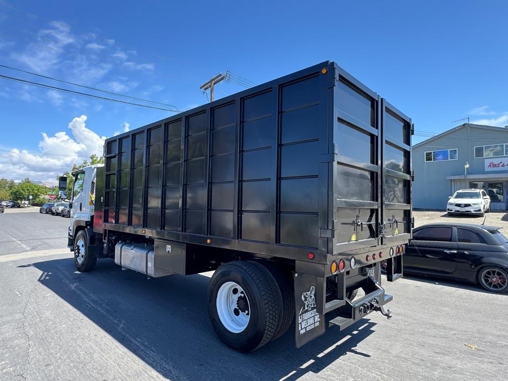 Isuzu Trucks FTR  2018