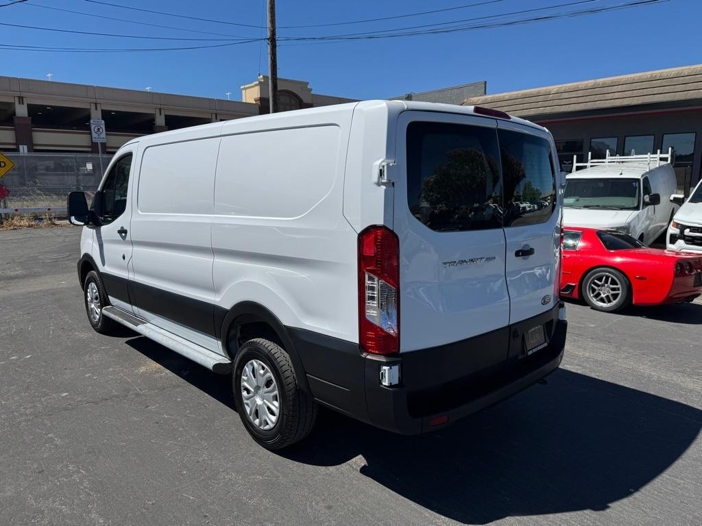 Ford Transit  2025