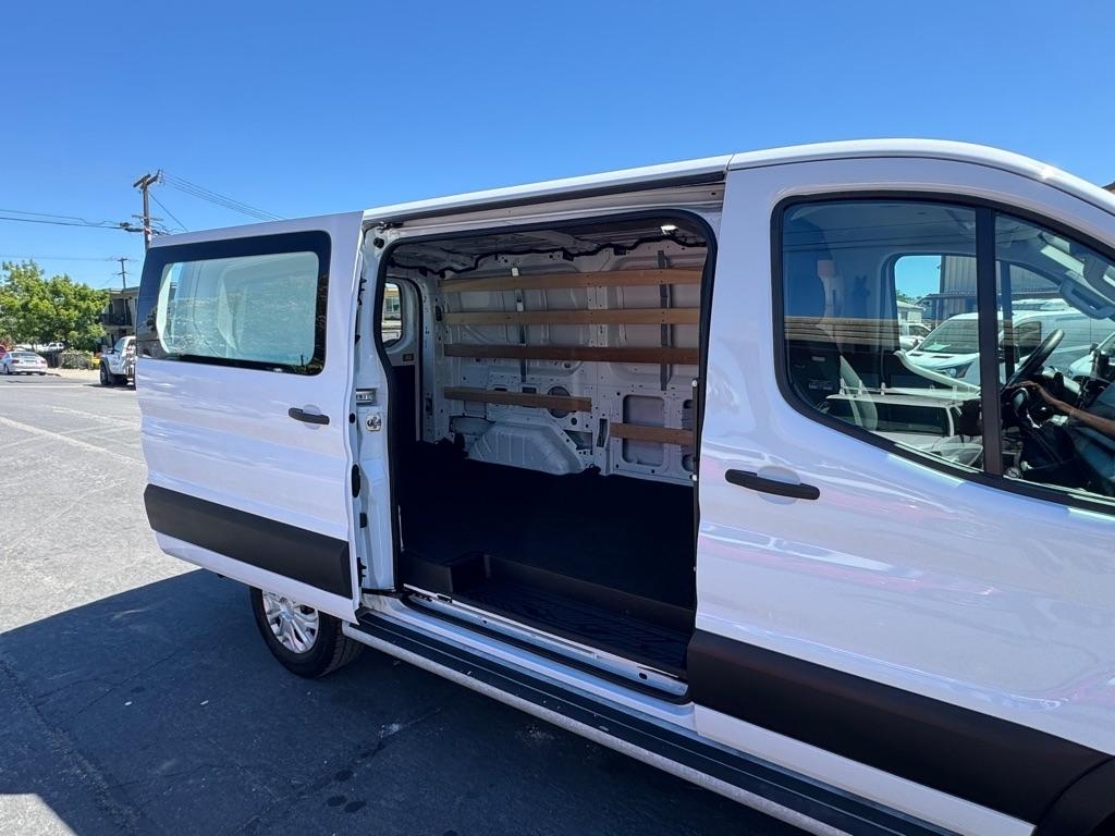 Ford Transit  2025