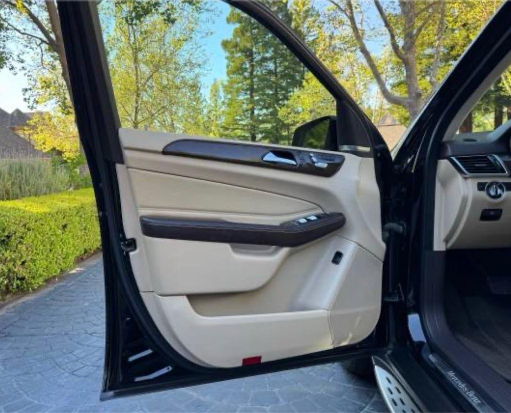 Mercedes-Benz GLS-Class  2017