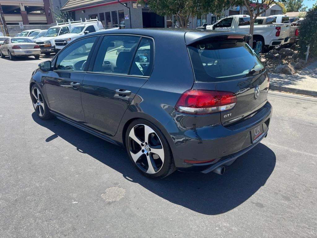 Volkswagen GTI  2012