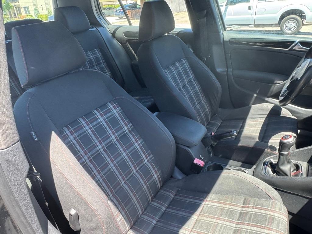 Volkswagen GTI  2012