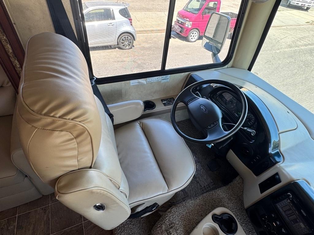 Ford Stripped Chassis Motorhome  2011